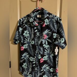 Brand new with tags men’s Hurley Hawaiian shirt